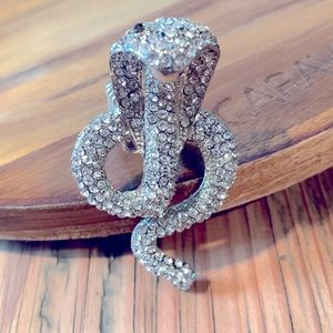 COPY - Bebe snake ring